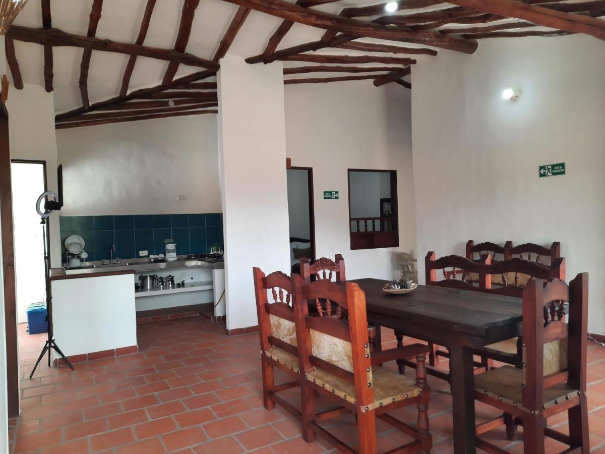 Casa Hospedaje Carare 巴里查拉 外观 照片